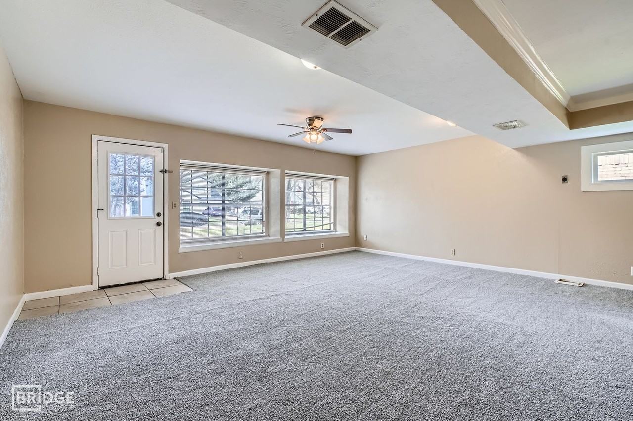 5714 Mackmiller St - Photo 7 of 24
