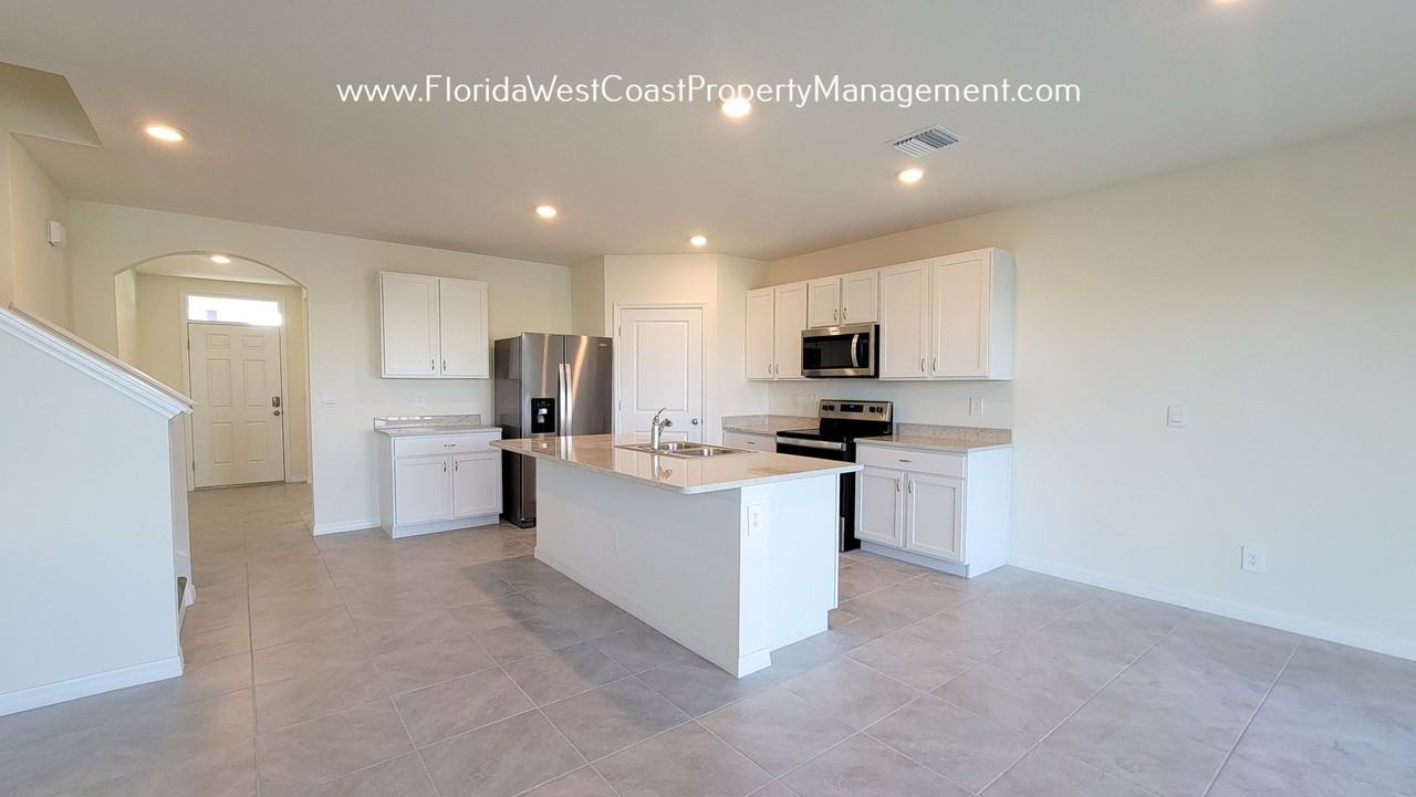 5680 Woodland Sage Dr - Photo 3 of 50