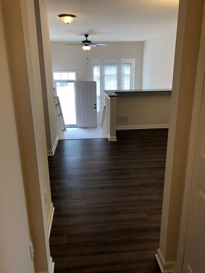 8257 Promenade Cir - Photo 6 of 20