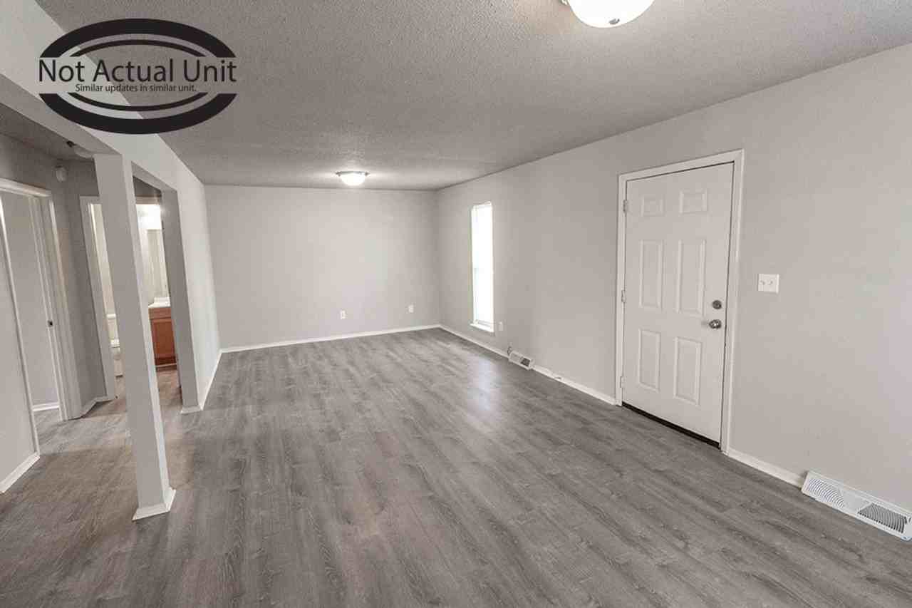 202 Wheaton Ct - Photo 3 of 30