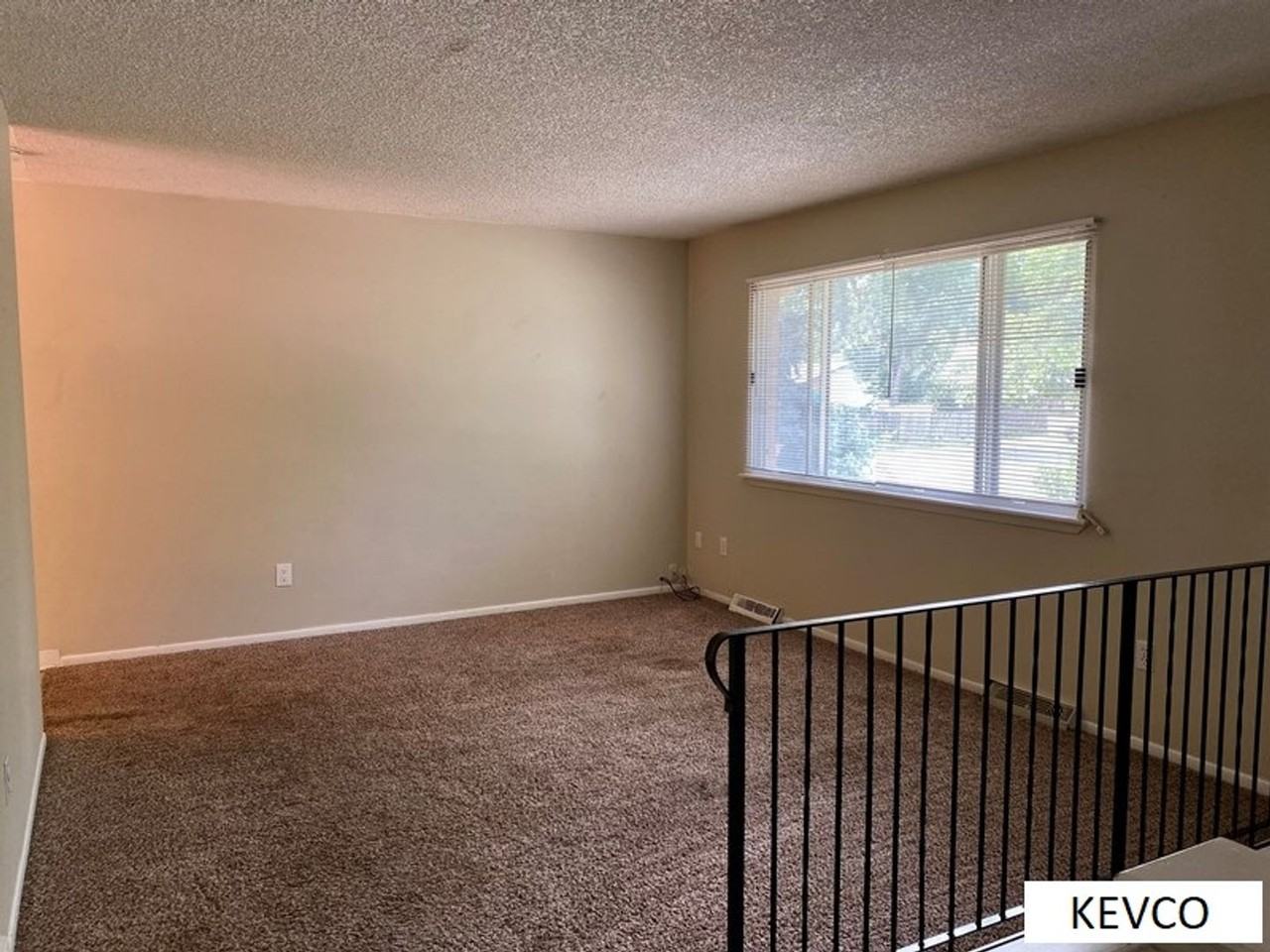 600 Tyler St - Photo 3 of 21