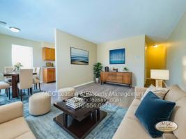 featured image of 1558 E 125th St