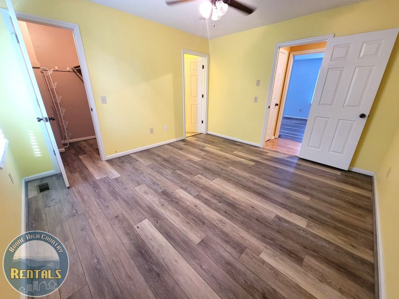 1254 Camelot Court - Photo 3 of 19