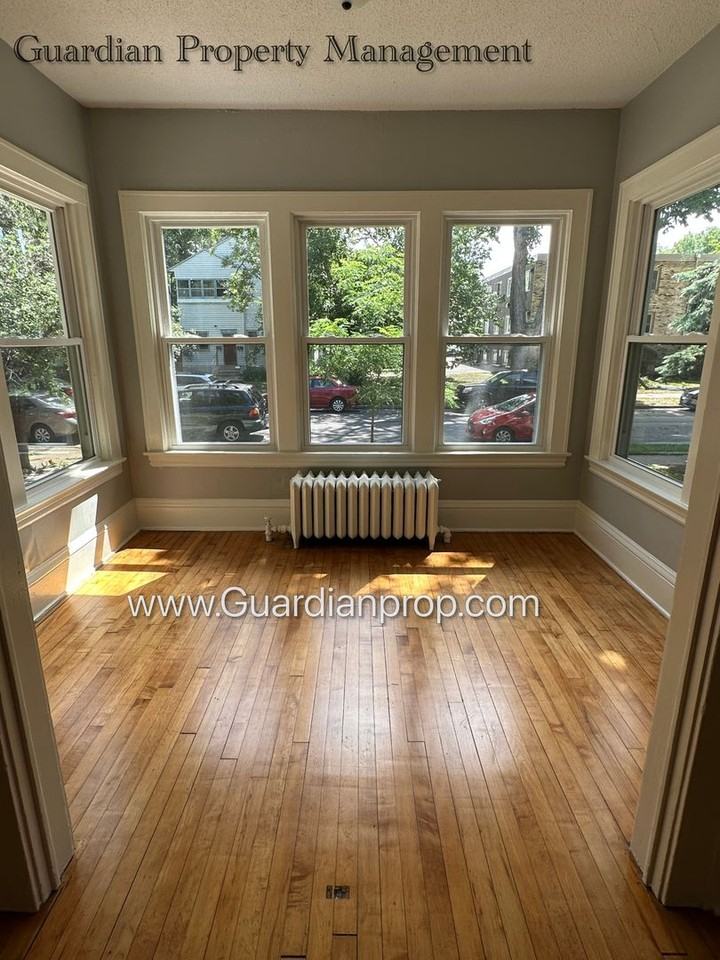 2318 Harriet Ave - Photo 2 of 17