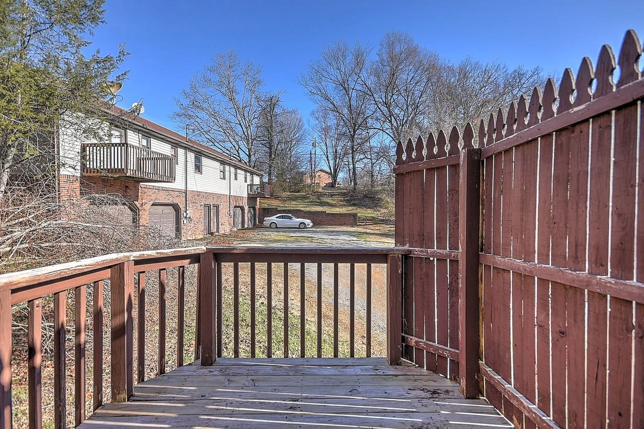 117 Autumn Creek Ln - Photo 2 of 20