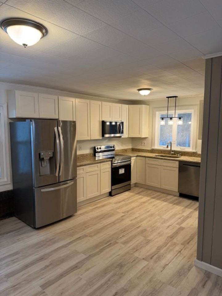 16 Knightville Dam Rd - Photo 2 of 21