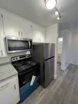 248 W Oak St - Photo 1 of 1