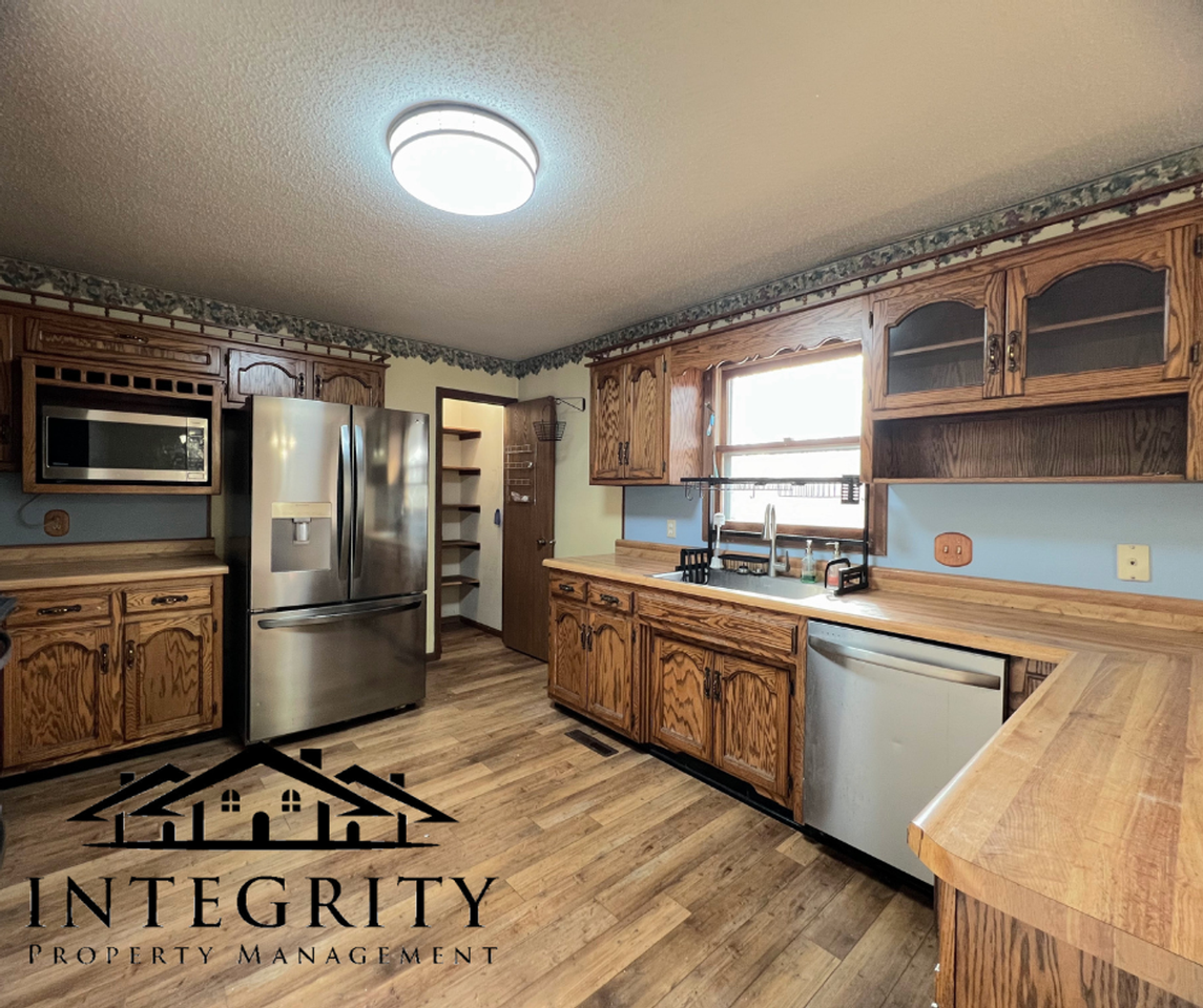 102 Bobby Dale Dr - Photo 6 of 23