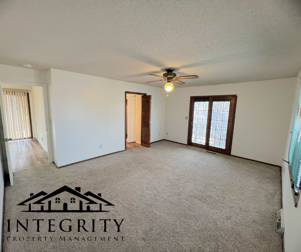 102 Bobby Dale Dr - Photo 7 of 23