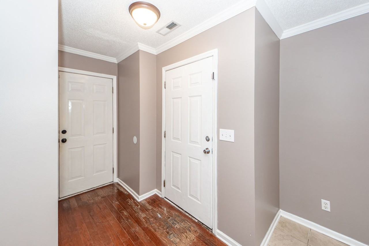 1324 Winterberry Ave ##Sc - Photo 3 of 43