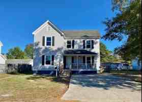 featured image of 105 N 12th St