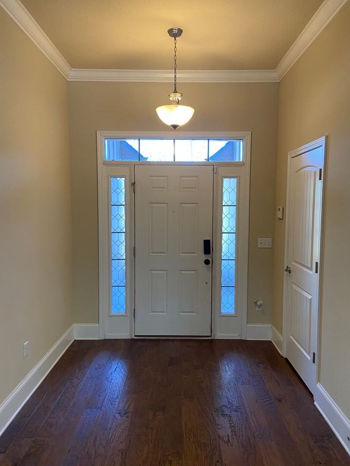 1100 Zephyr Way - Photo 3 of 32