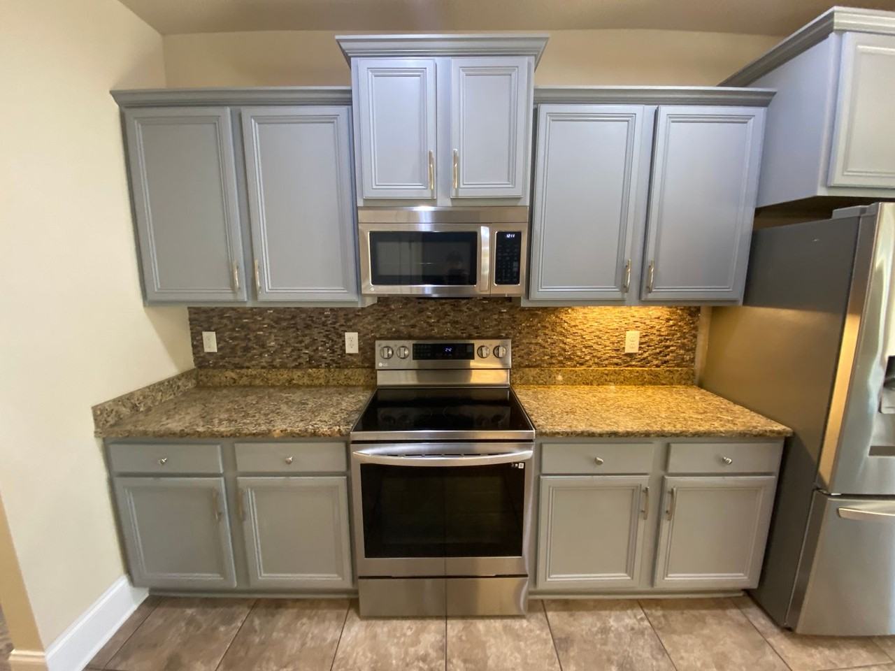 1100 Zephyr Way - Photo 7 of 32