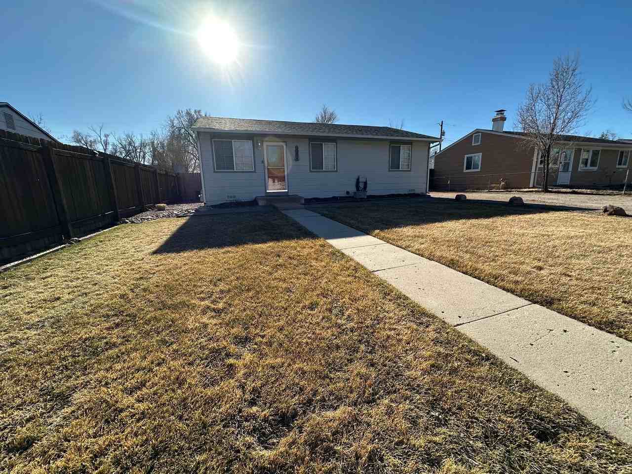 2234 Cortez Dr - Photo 3 of 22