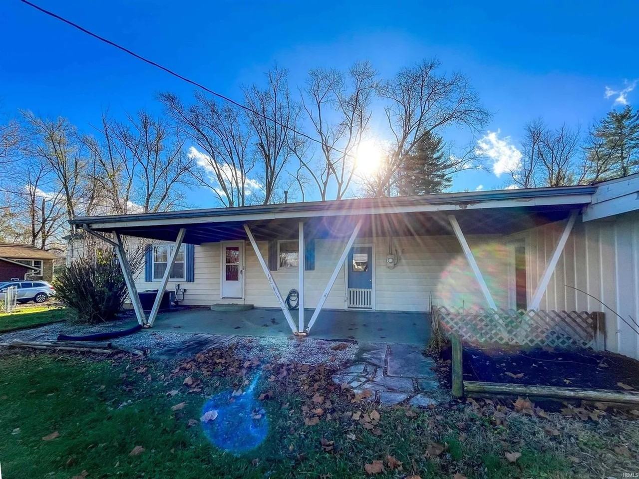 309 E Dewey Dr - Photo 2 of 9