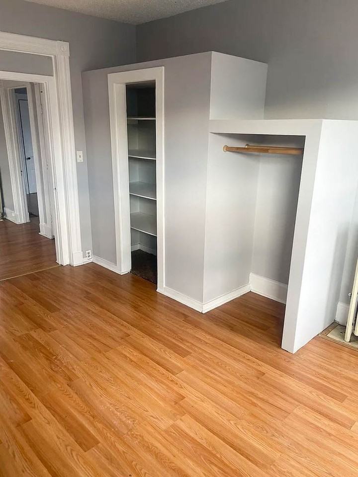 15 Woolsey St - Photo 2 of 4