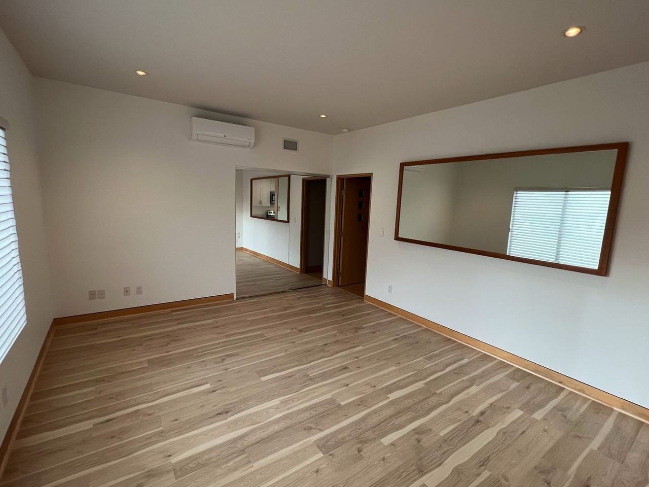 245 Rogan Rd - Photo 4 of 10