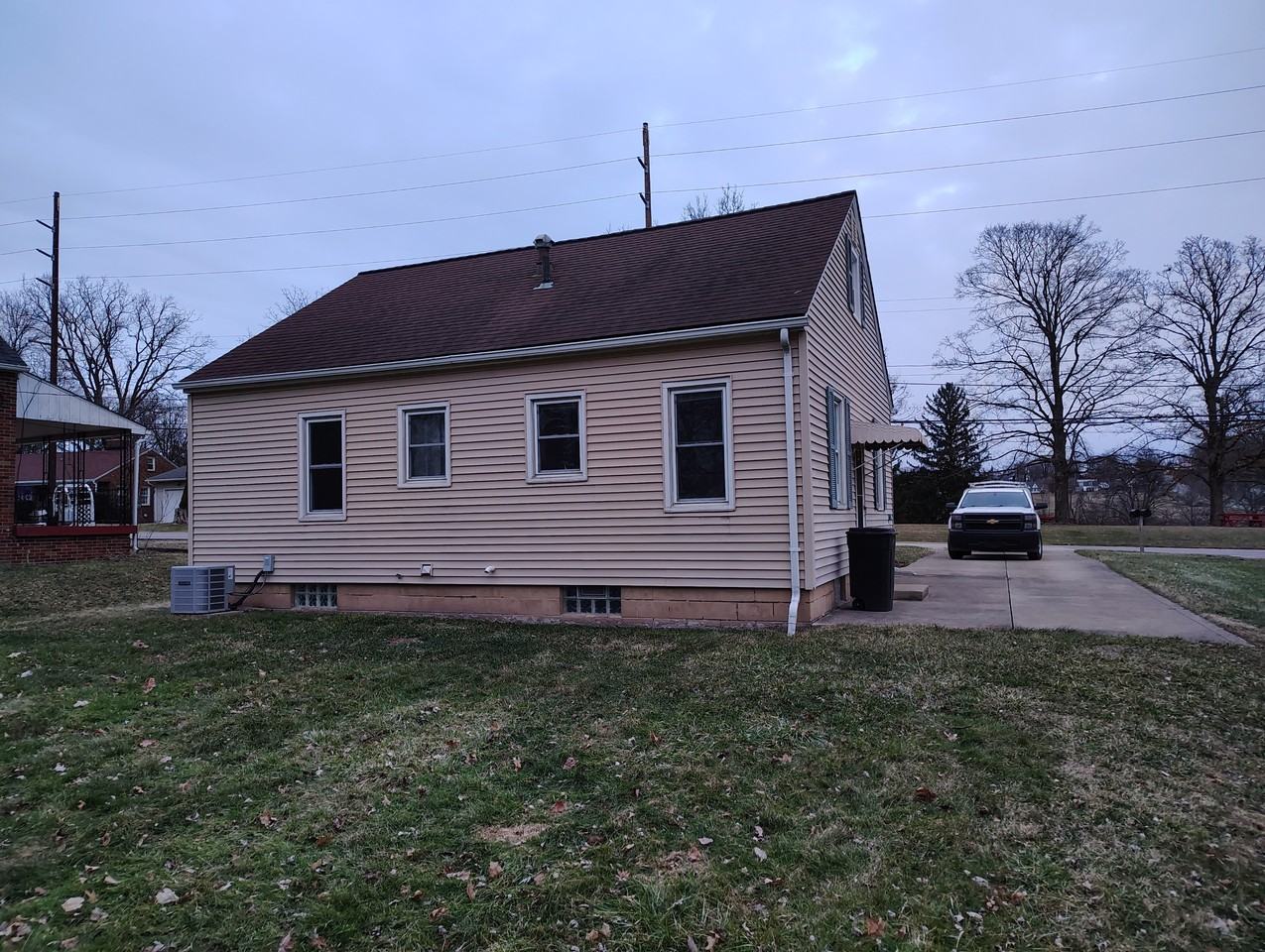 465 5th Avenue - Photo 3 of 21