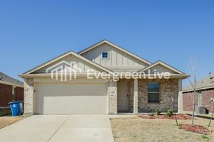 featured image of 1021 Crestview Dr