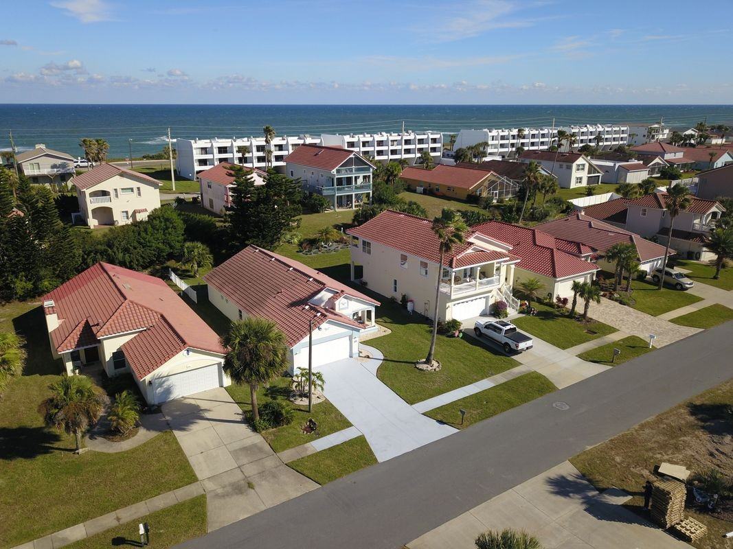 1502 N Daytona Ave - Photo 2 of 11