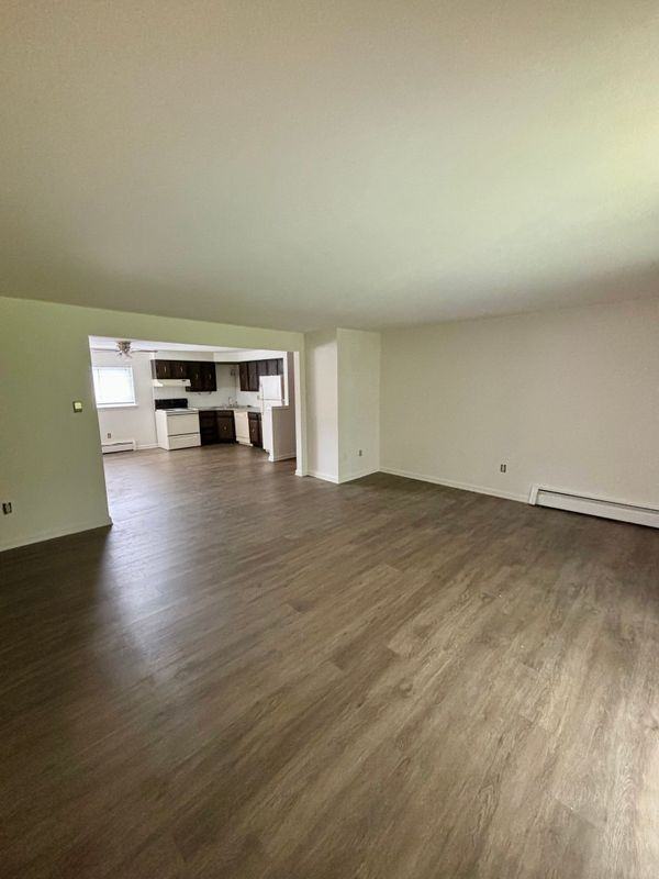 20 Losson Garden Dr - Photo 2 of 14