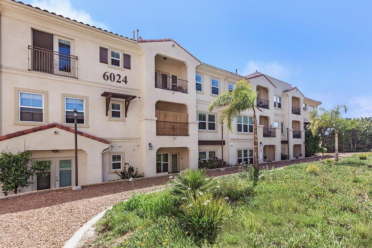 Town Park Villas - Photo 7 of 34