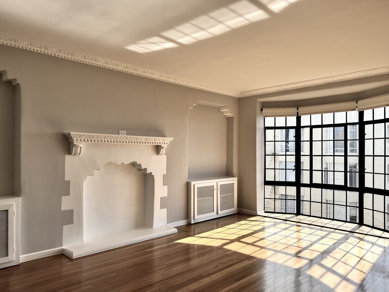 2360 Pacific Ave #501 - Photo 3 of 29