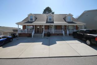 704 Cobblestone Dr - Photo 1 of 1