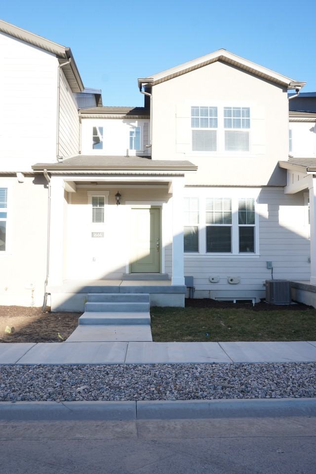 1664 S Haven Pkwy #NA - Photo 2 of 10