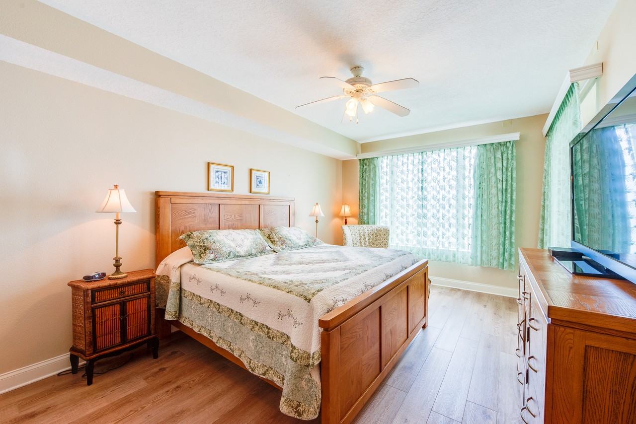 2300 North Atlantic Avenue #502 - Photo 7 of 18