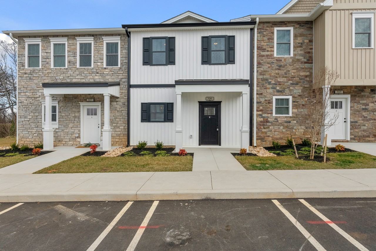 556 Leesville Rd #306