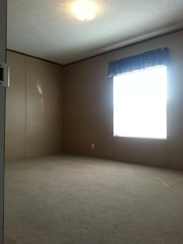 1737 Savannah St - Photo 3 of 5