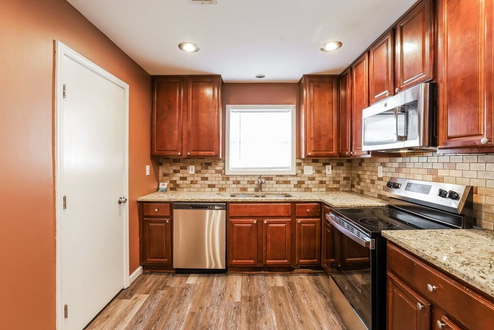 2410 Ozark Trl Sw - Photo 7 of 16
