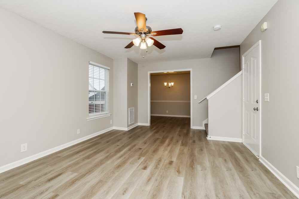 1331 Tonya Dr - Photo 5 of 17