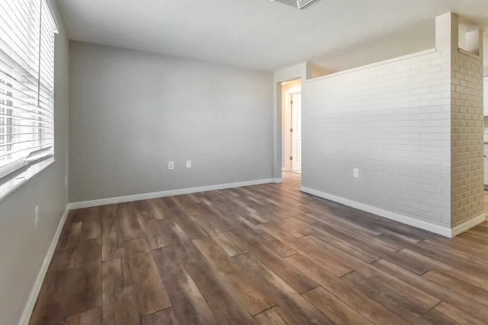 3510 Berkshire St - Photo 3 of 16