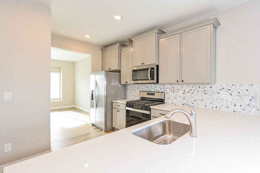 17955 E 94th Dr - Photo 5 of 16