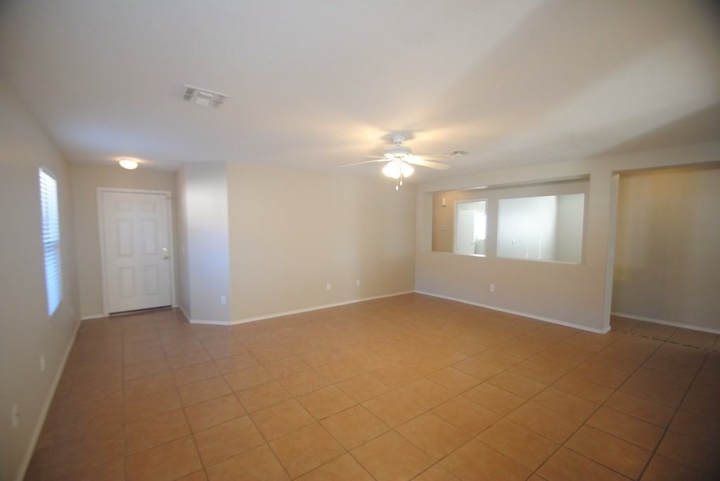 2606 S Shelby - Photo 3 of 17