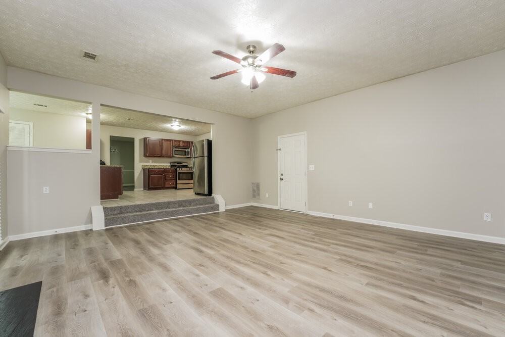 5509 Perching Pl - Photo 5 of 17