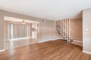 featured image of 2700 Mary St