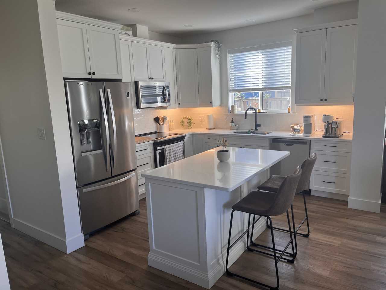 180 Sunview Rd #1 - Photo 3 of 14