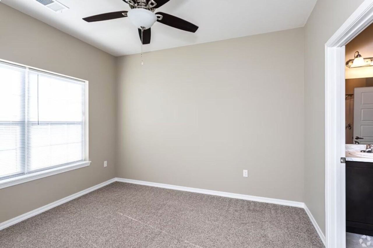 Logan Heights - Photo 6 of 34