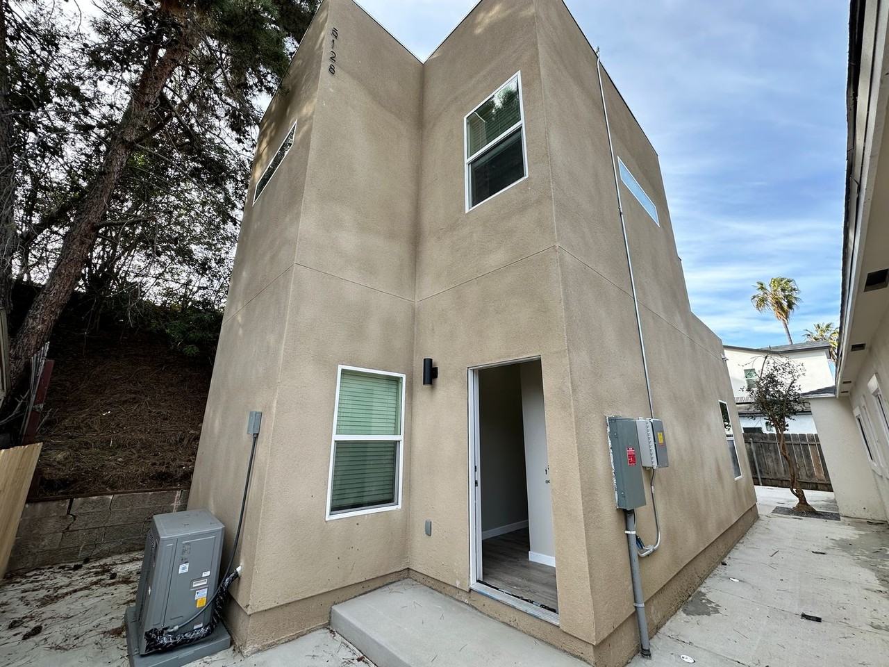 5128 Alumni Place - Photo 5 of 17