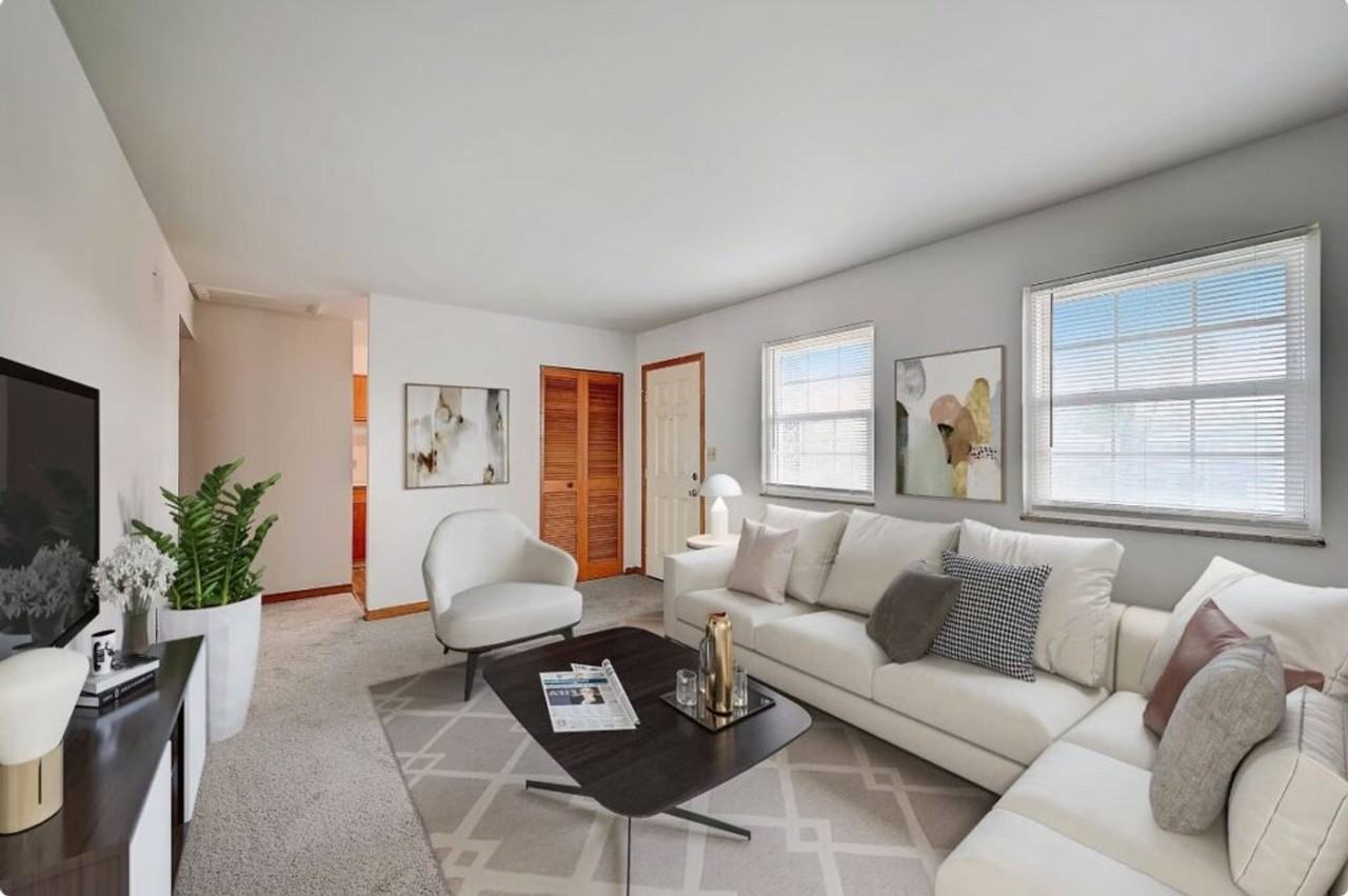 Worthington Court II - Photo 2 of 38