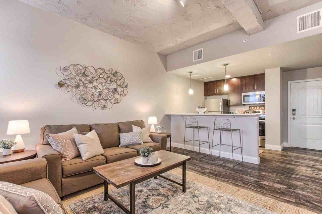 Two32 Apartments - Photo 5 of 32