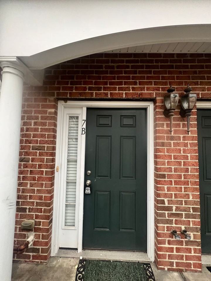 7B Iron Works Way - Photo 2 of 17