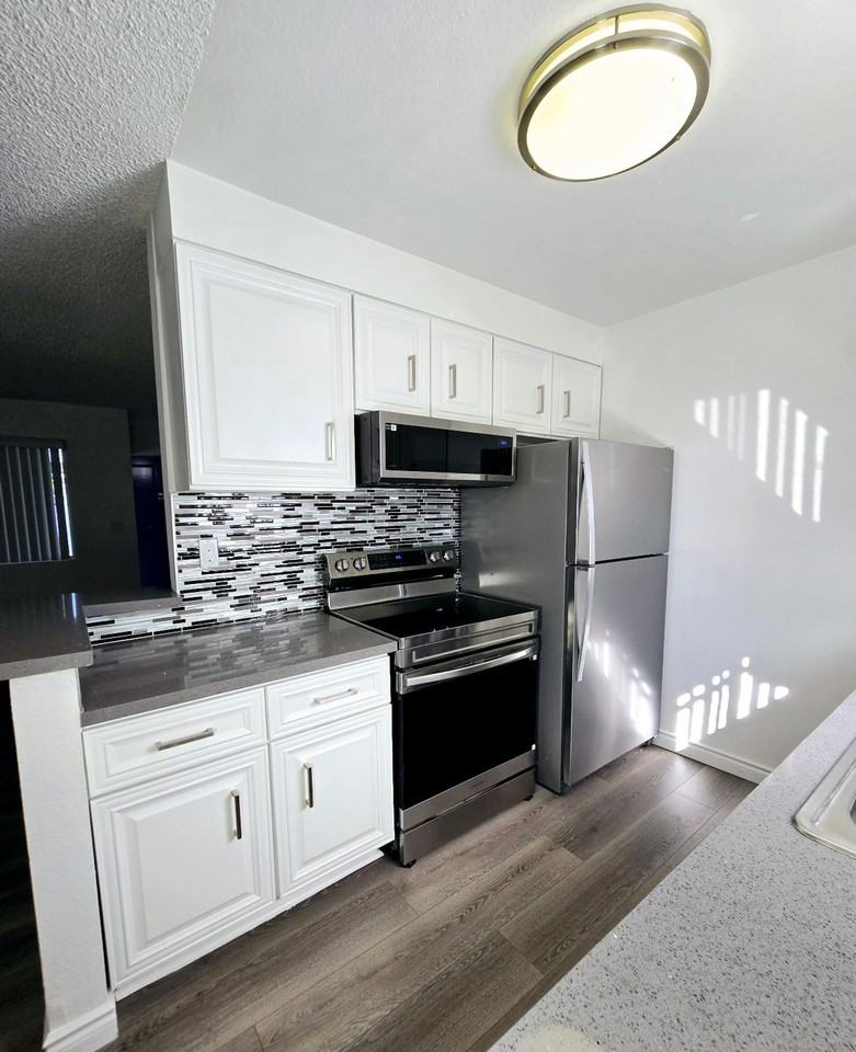 Harmony Court Apartments - Photo 7 of 36