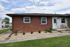 featured image of 1439 Coachlite Dr