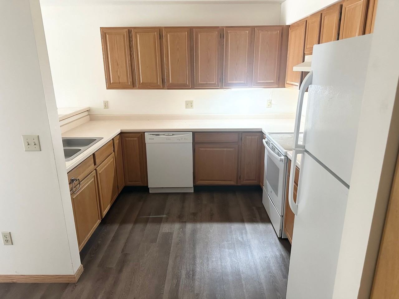 Arbor Heights Apartments - Photo 5 of 15