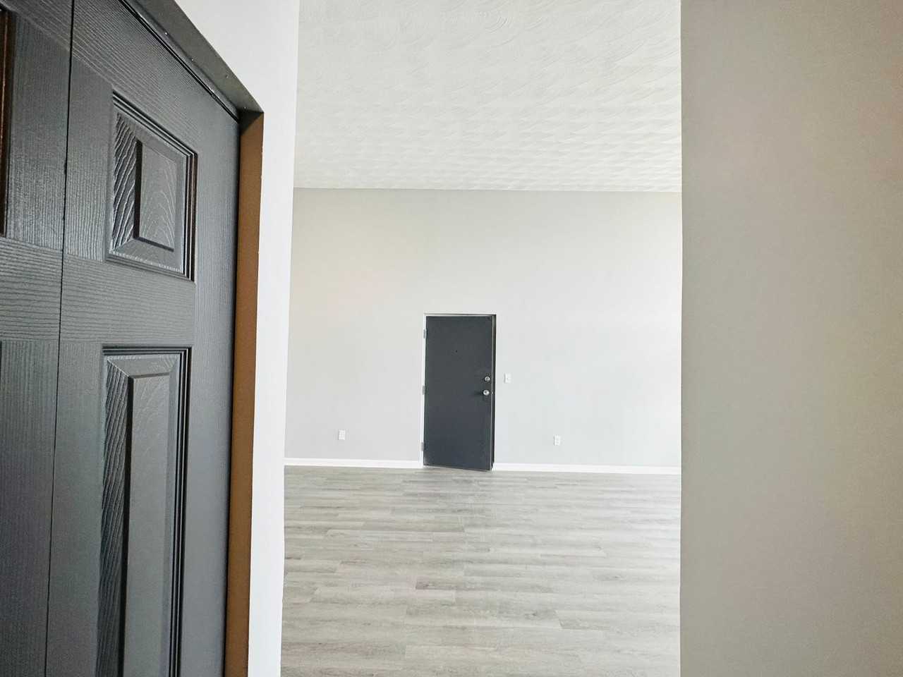 9042 El Dorado Dr - Photo 7 of 50