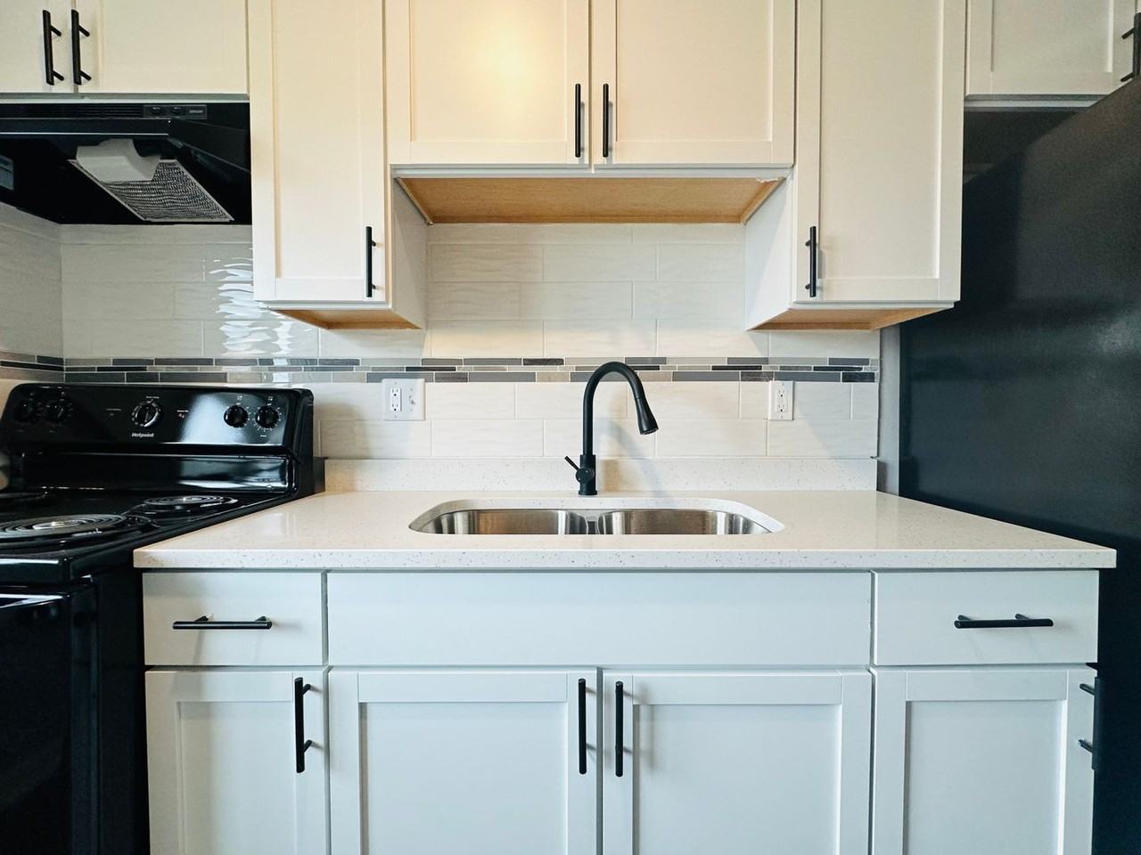 9024 El Dorado Dr - Photo 2 of 19